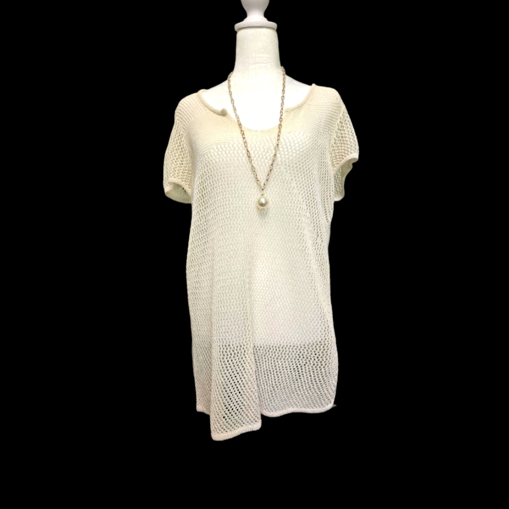 Simply Vera Vera Wang waffle knit blouse cream size large sheer back